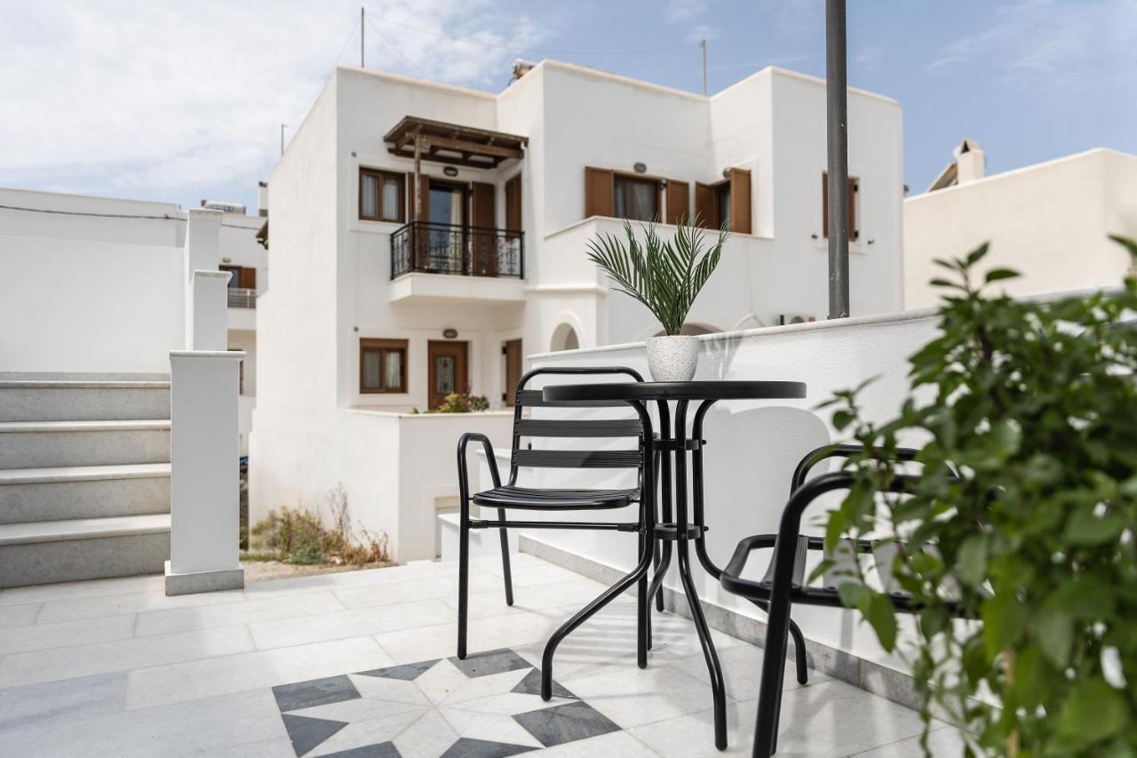 George'S Apartments Naxos City Buitenkant foto